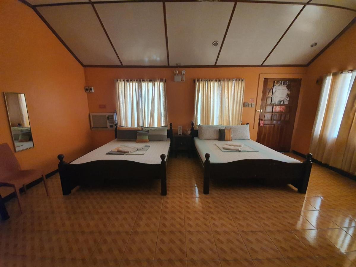 L & M Hearthstones Lodge Ослоб Экстерьер фото