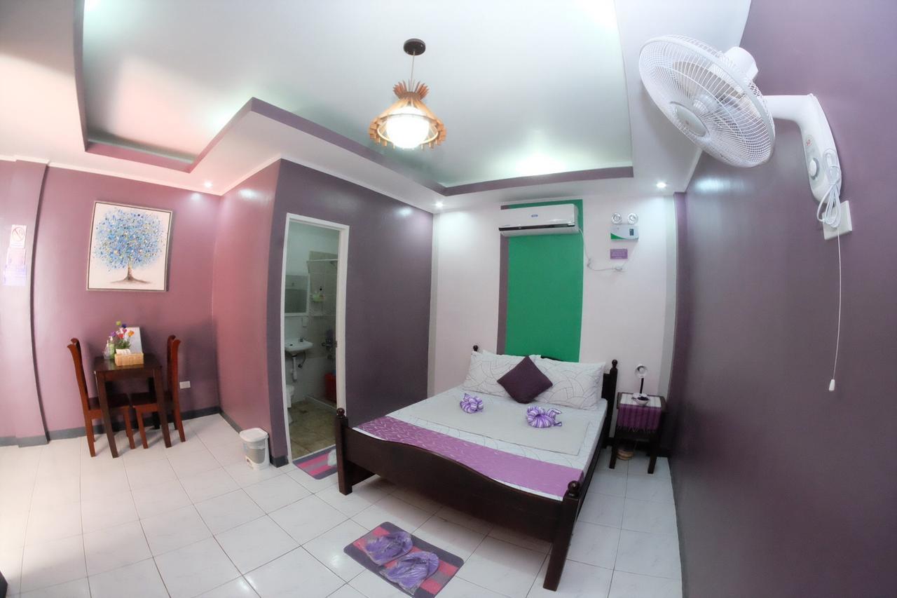L & M Hearthstones Lodge Ослоб Экстерьер фото
